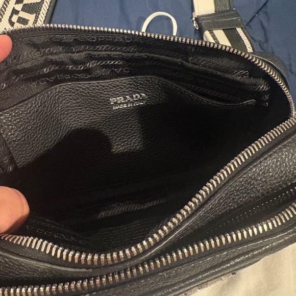 Prada Black Bag - Picture 4 of 16